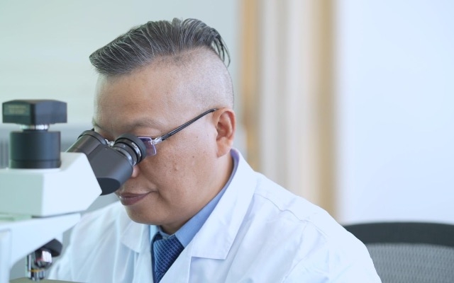 “中國蝦青素之父” 從軍醫(yī)到微藻專家，十年如何打破國際壟斷